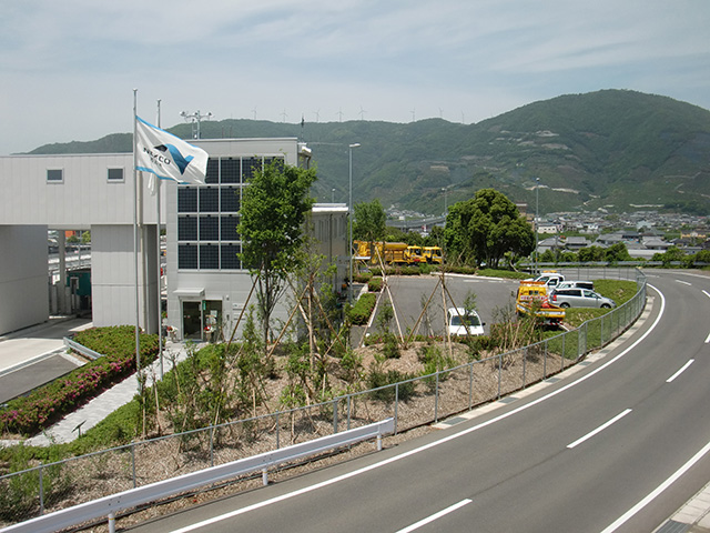 阪和道有田IC植栽工事